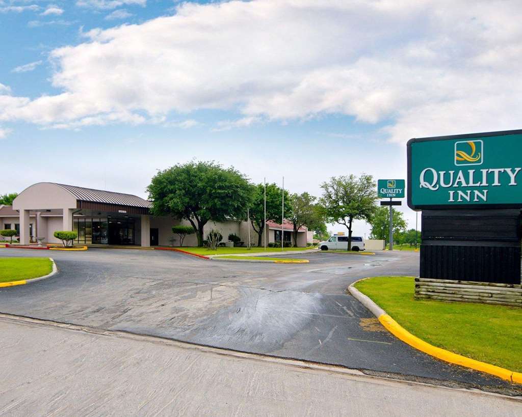 Quality Inn Ґейнсвілл Екстер'єр фото