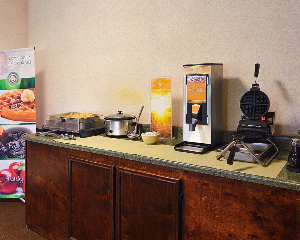 Quality Inn Ґейнсвілл Ресторан фото